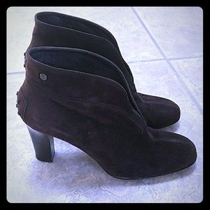 Tod's designer suede booties